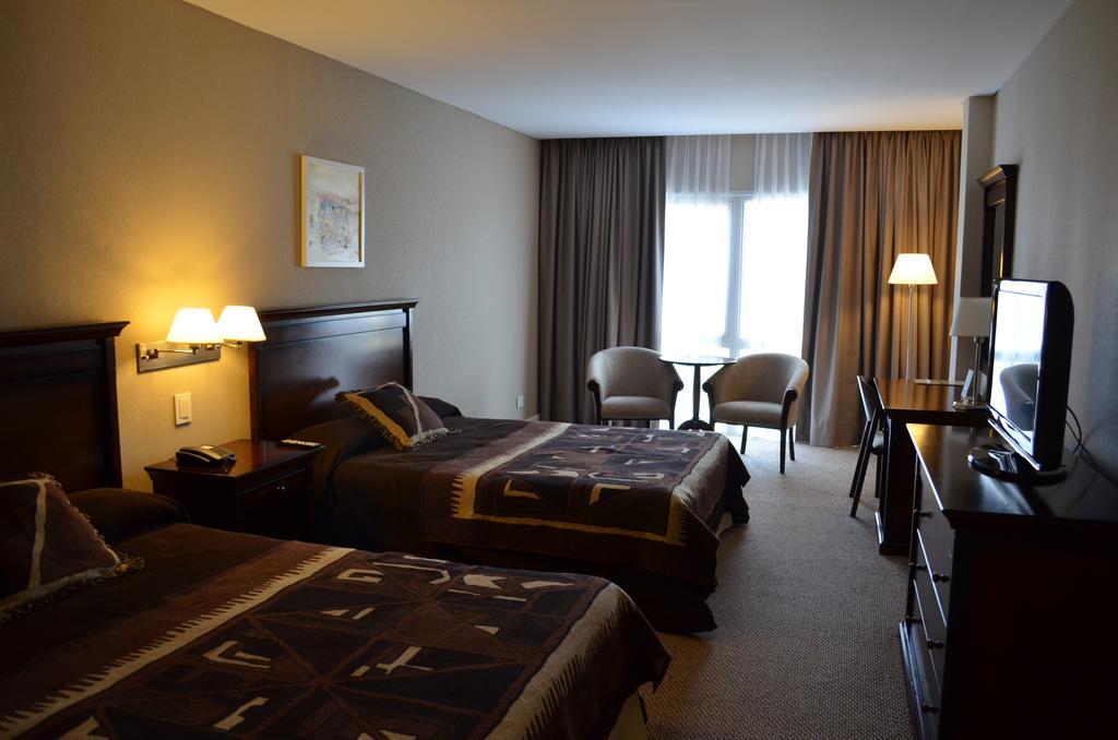 Howard Johnson Resort Spa & Convention Center Villa de Merlo Luaran gambar