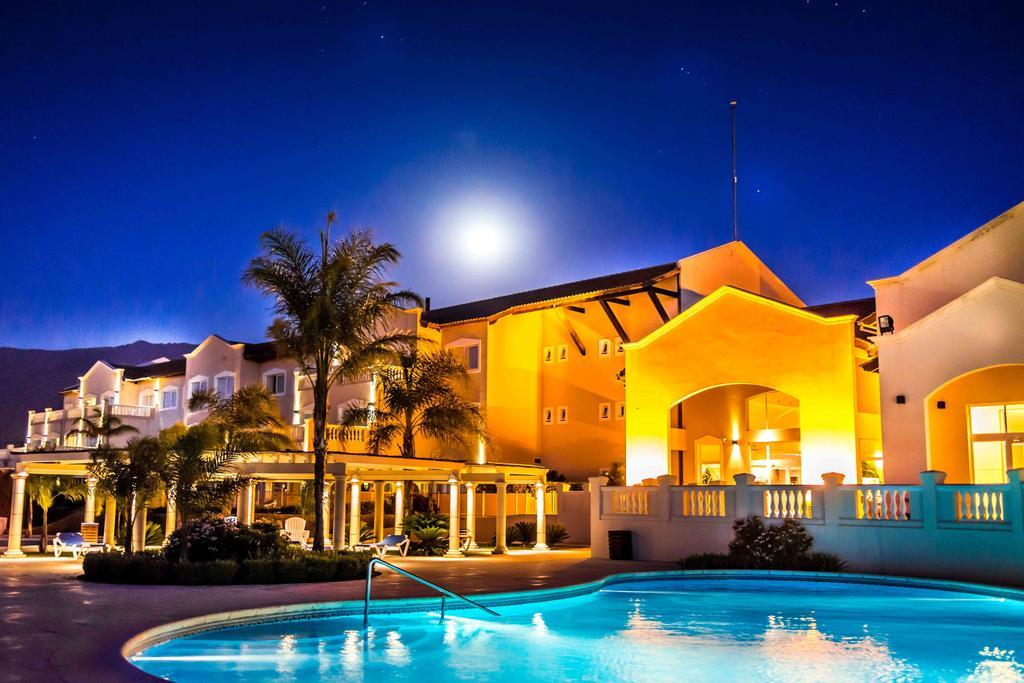 Howard Johnson Resort Spa & Convention Center Villa de Merlo Luaran gambar