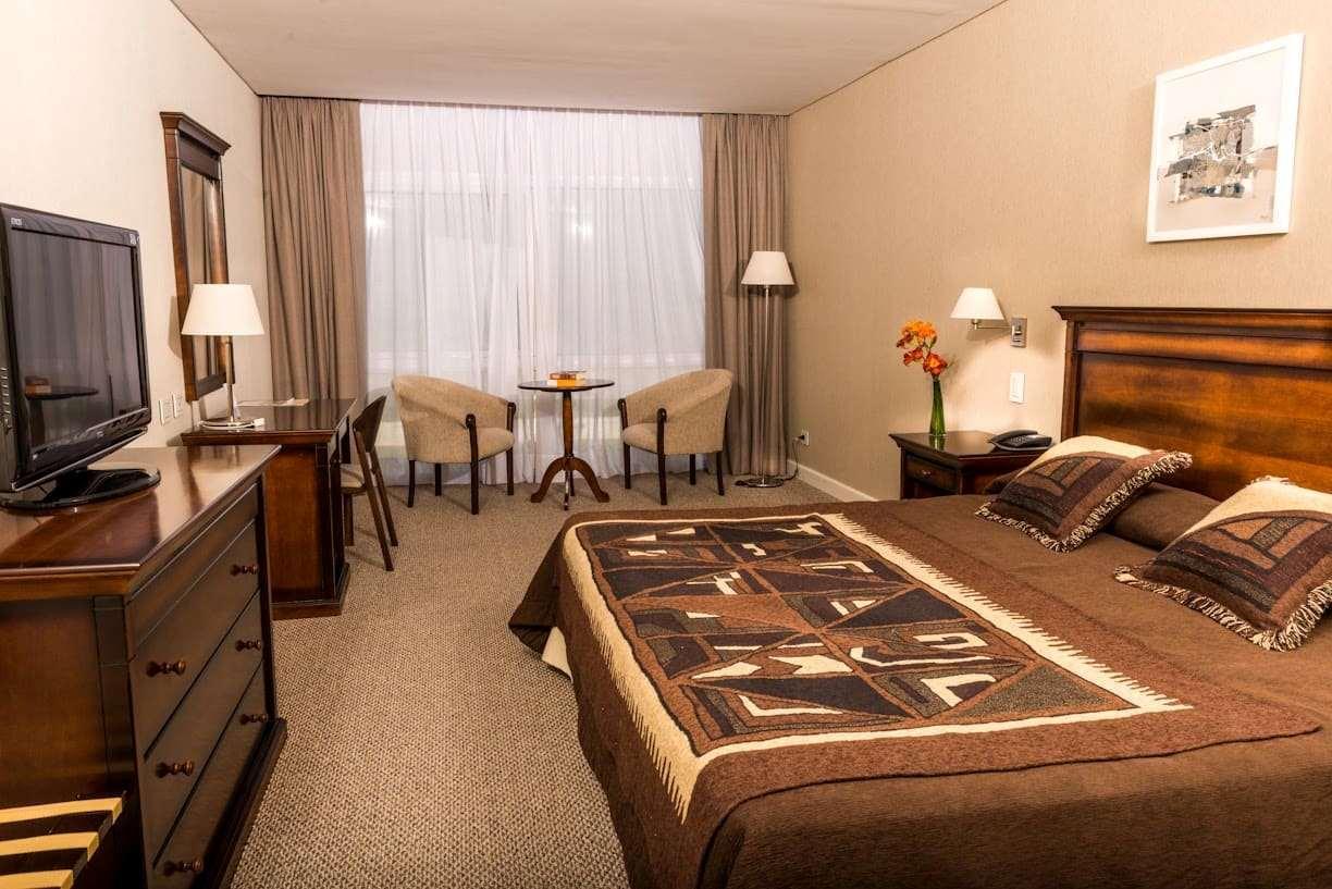 Howard Johnson Resort Spa & Convention Center Villa de Merlo Luaran gambar