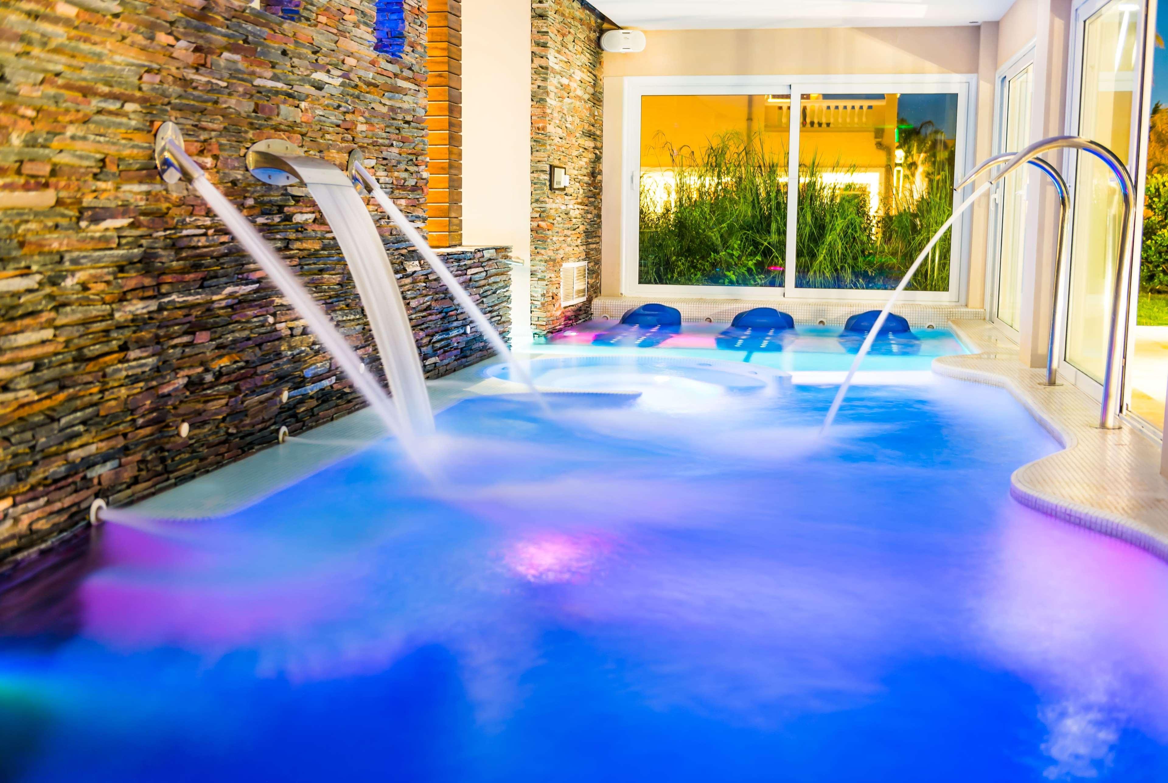 Howard Johnson Resort Spa & Convention Center Villa de Merlo Luaran gambar