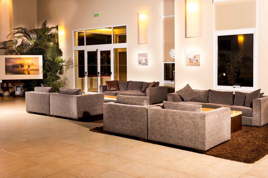 Howard Johnson Resort Spa & Convention Center Villa de Merlo Luaran gambar